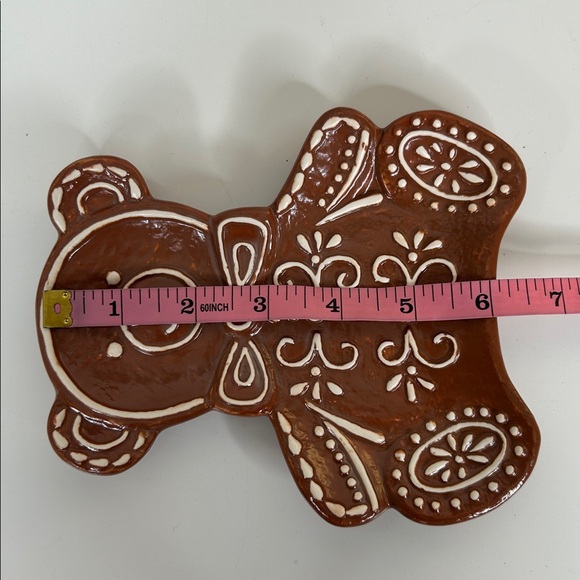 Pottery Barn Gingerbread Teddy Bear Stoneware Appetizer Plates Set of 4 New! - Picture 6 of 7